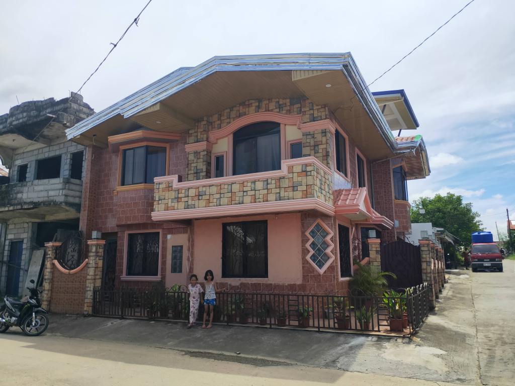 Colonial style house at Del Carmen